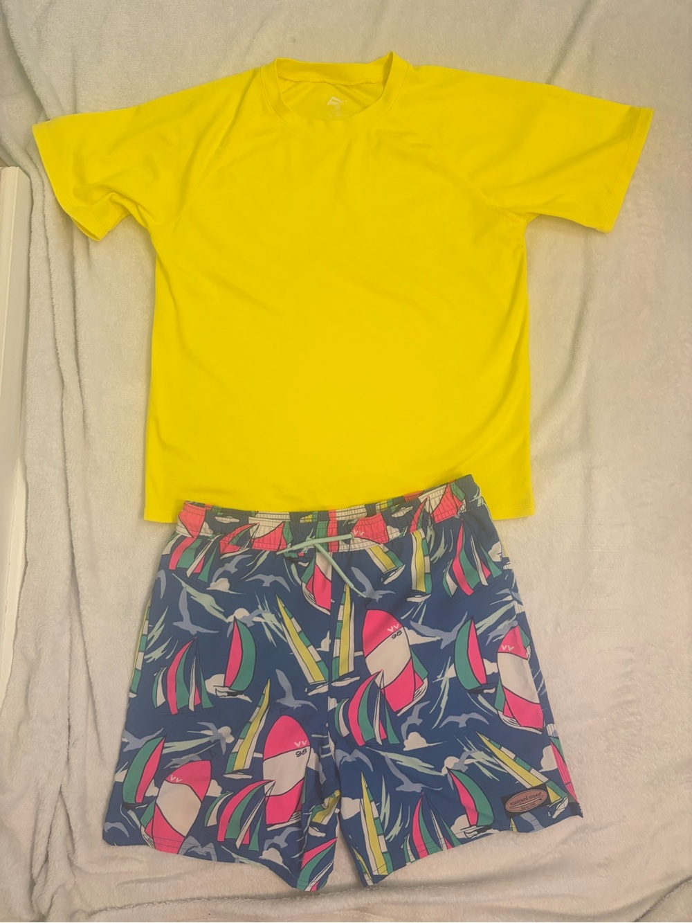 Boy’s Large Vineyard Vines Blue Sailboat Print Swim Shorts